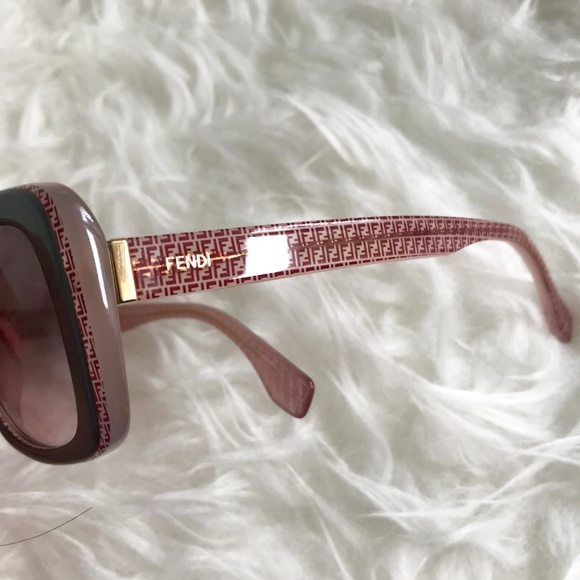 Fendi FF Logo Sunglasses main image 5